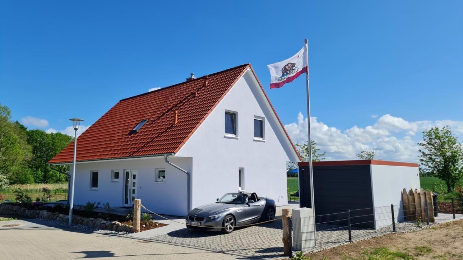 Haus Springborn Ferienoase Zwischen Strand, Feld Und Wald Biendorf Exterior foto