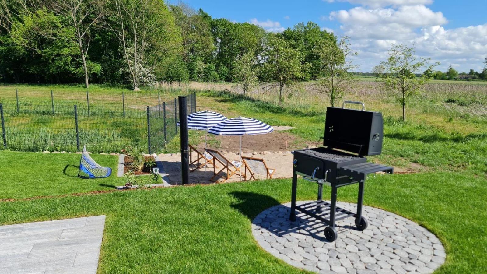 Haus Springborn Ferienoase Zwischen Strand, Feld Und Wald Biendorf Exterior foto
